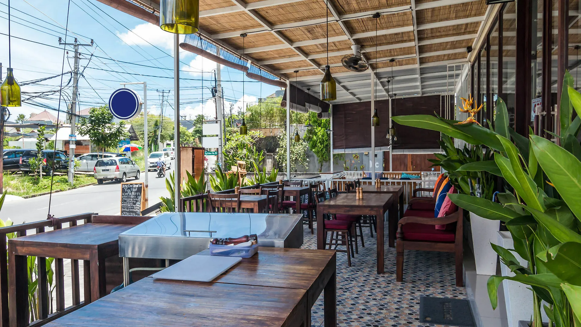 Alya Guest House Seminyak 2*, سمينياك